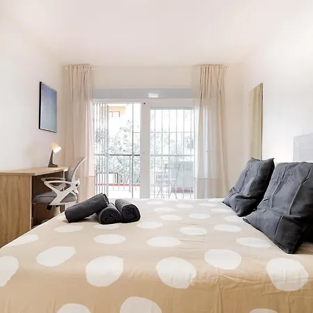 C23 Lovely 4 Bedroom Close To Maria Zambrano Appartement Málaga